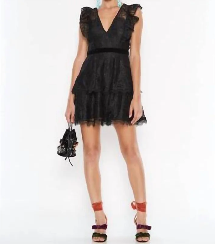 Feminino Mini Dress In Black