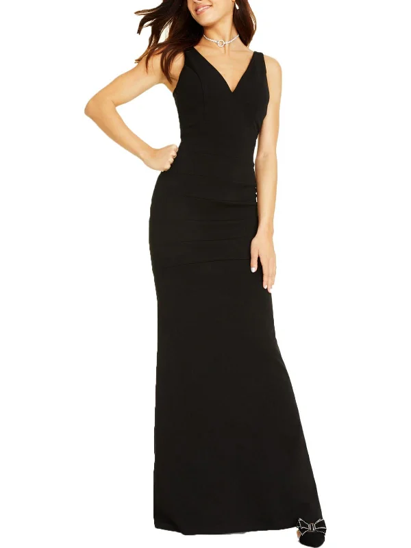 Juniors   Womens Cut-Out Back Plunging Maxi Dress