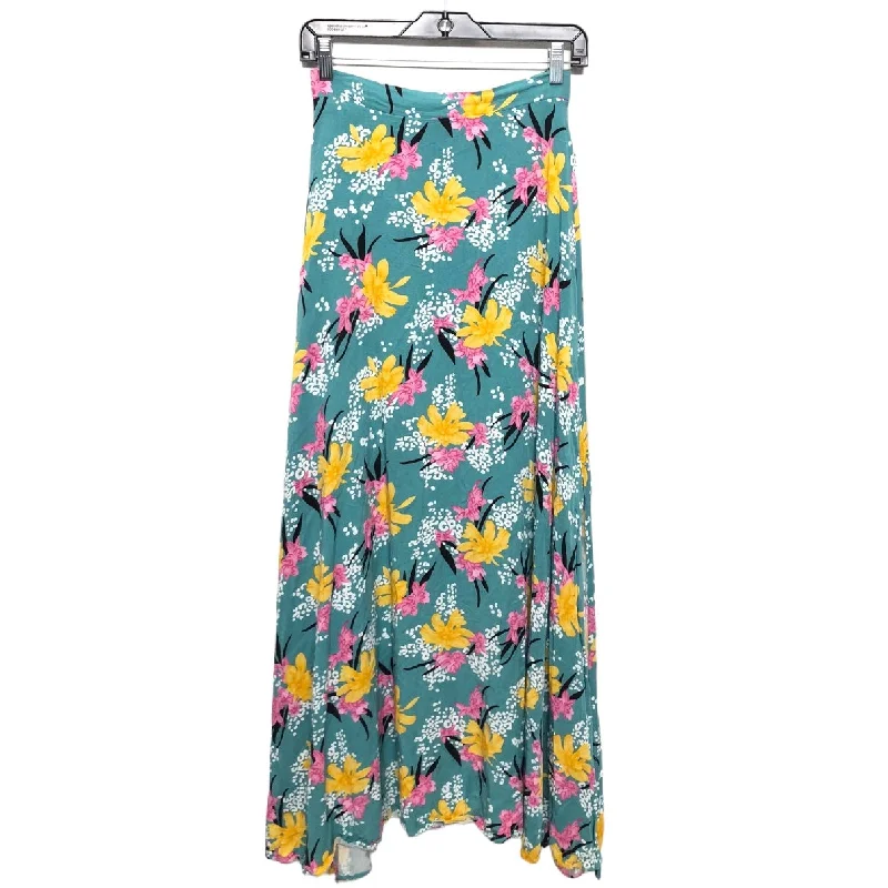 Skirt Maxi By Clothes Mentor  Size: 4